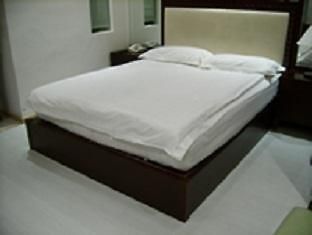 Binyuan Hotel Shanghai Esterno foto